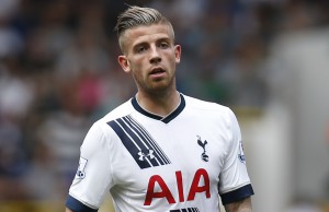 Football - Tottenham Hotspur v Stoke City - Barclays Premier League - White Hart Lane - 15/16 - 15/8/15 Tottenham Hotspur's Toby Alderweireld Action Images via Reuters / Andrew Couldridge EDITORIAL USE ONLY. No use with unauthorized audio, video, data, fixture lists, club/league logos or "live" services. Online in-match use limited to 45 images, no video emulation. No use in betting, games or single club/league/player publications. Please contact your account representative for further details. - RTX1OEXN