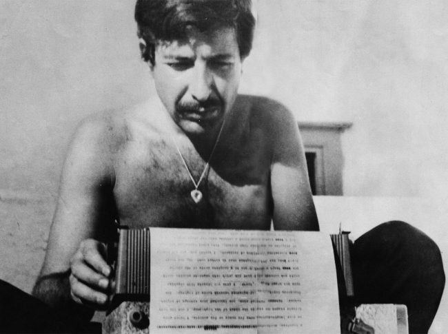 lc-greece-typing